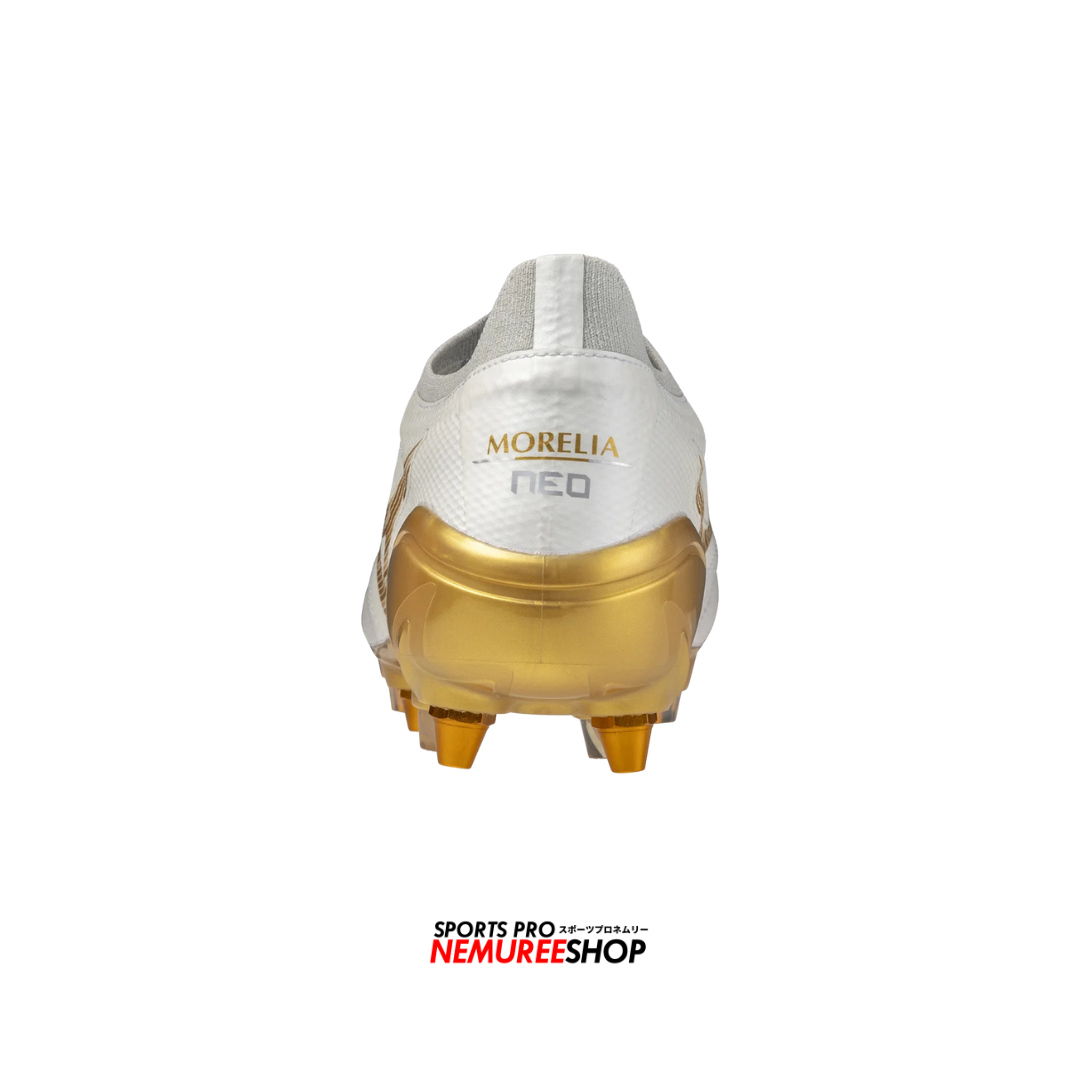 MIZUNO Football Shoes MORELIA NEO 4 BETA ELITE MIX (WHITE / GOLD) - Nemuree Shop - Online Sports Store