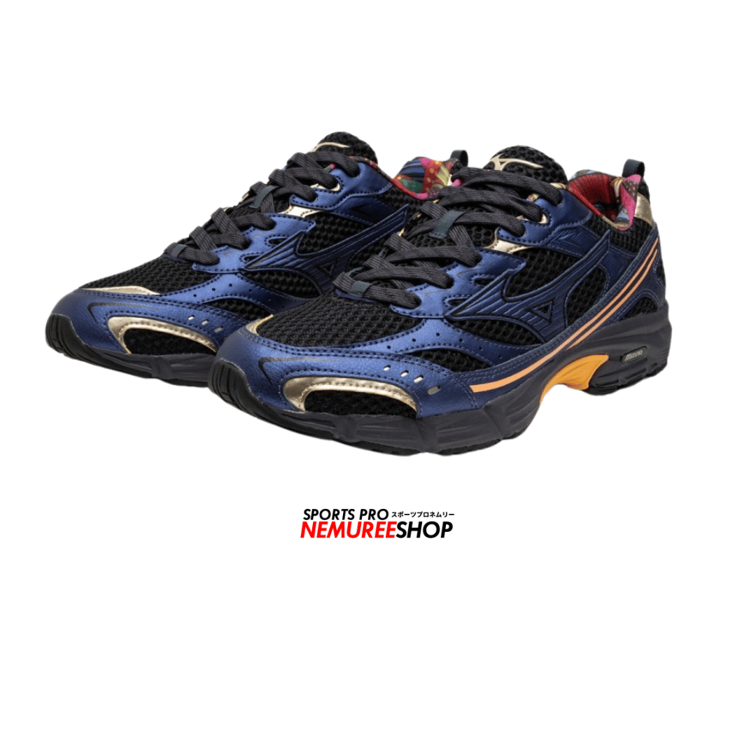 MIZUNO Sneakers MXR (BLACK / BLACK CADMIUM ORANGE) - Nemuree Shop - Online Sports Store