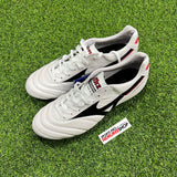 MIZUNO Soccer Shoes MORELIA 2 JAPAN (WHITE/BLACK) - Sports Pro Nemuree Shop - Online Sports Store